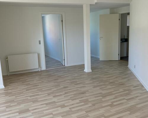 Nyere renoveret lejlighed i Grenaa.