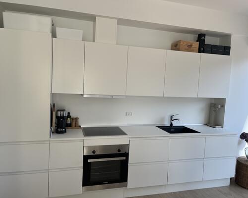 Lys 2-værelses lejlighed med STOR PRIVAT Terrasse og udsigt til Aarhus Å