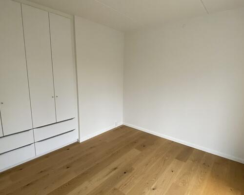 3 værelses – Munkebjergvænget 22, 4. th. – Odense M