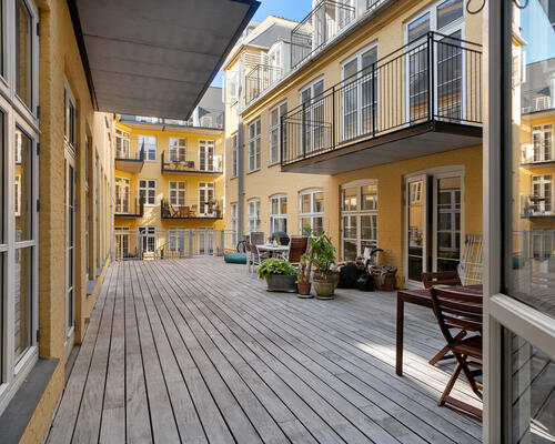 Stor moderne 3-værelses lejlighed Midt i København K