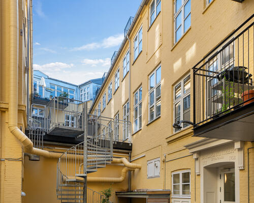 Stor moderne 3-værelses lejlighed Midt i København K