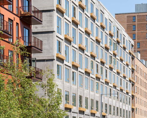 Stilren og kompakt bolig med moderne finish