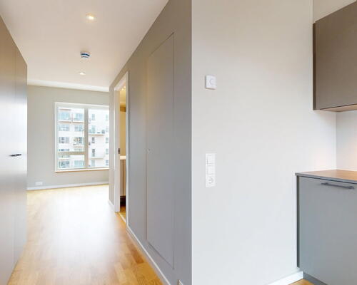 Stilren og kompakt bolig med moderne finish
