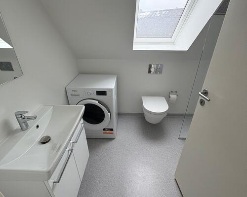 Flot penthouselejlighed med altan, nær Vejle Midtpunkt.