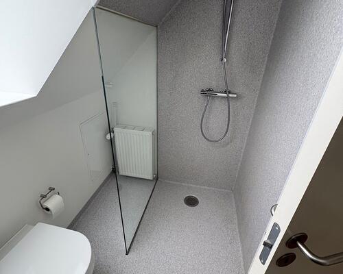 Flot penthouselejlighed med altan, nær Vejle Midtpunkt.