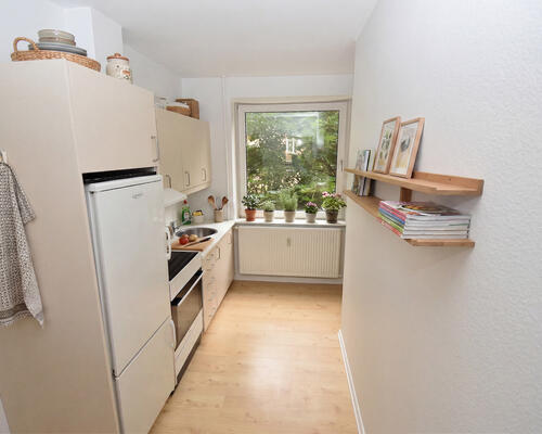 Indbydende lejlighed med moderne køkken i Aalborg