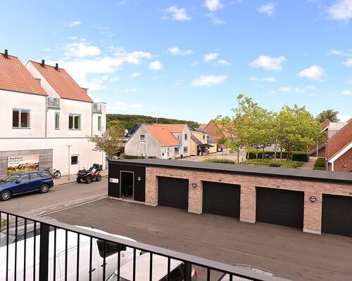 Pakhuset på havnen i Hou