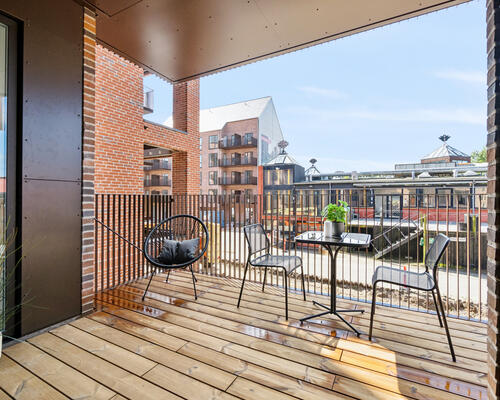 Moderne 4-værelses med stor altan og fællestagterrasse