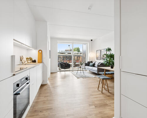 Moderne 4-værelses med stor altan og fællestagterrasse