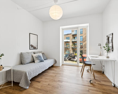 Moderne 4-værelses med stor altan og fællestagterrasse