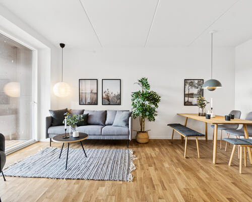 Moderne 4-værelses med stor altan og fællestagterrasse