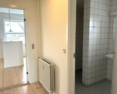 Lys og hyggelig 2 vær. lejlighed i Odense C – 62 kvm