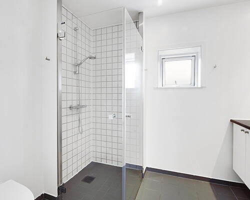 Stor 2-værelses penthouse centralt i Valby - tæt på alt