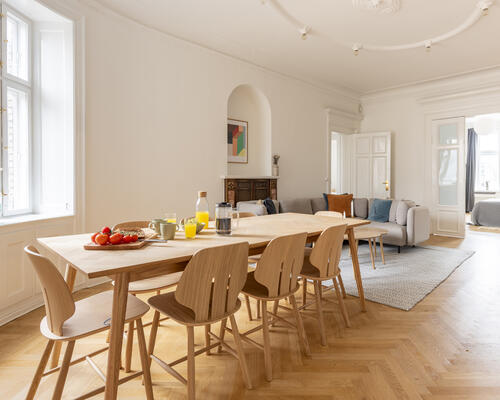 9 værelses lejlighed i København V