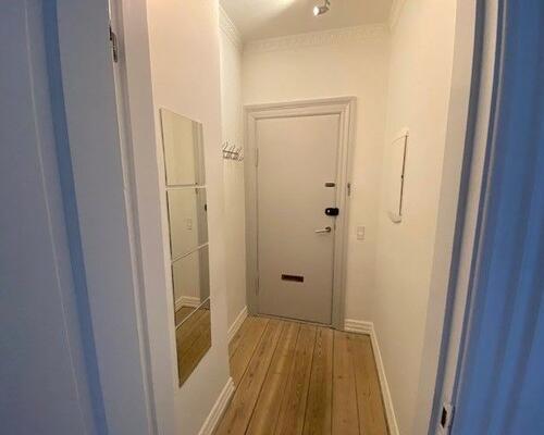 1. sals lejlighed på helt central beliggenhed