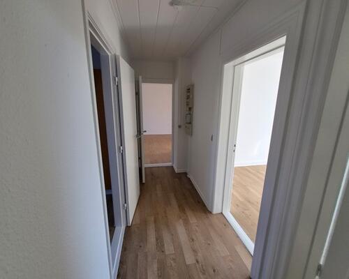 3 vær. lejlighed til leje i Gesten. 84m2