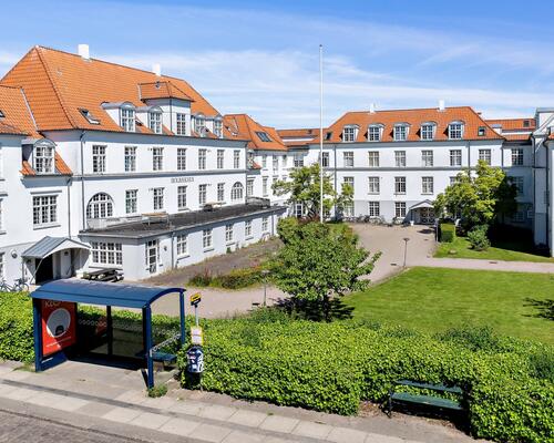 63 nyrenoverede leje lejligheder i ikonisk bygning