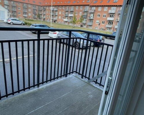 2-værelses lejlighed på 69 m2 med altan og husdyr tilladt efter aftale