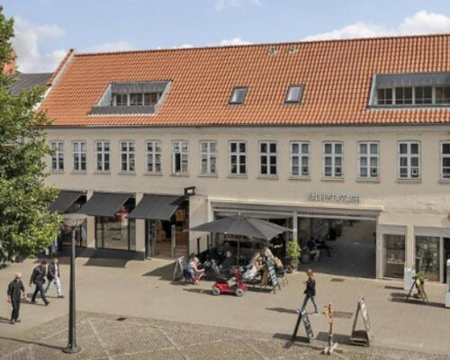 Flot delevenlig 3. værelses lejlighed i Vejle centrum.