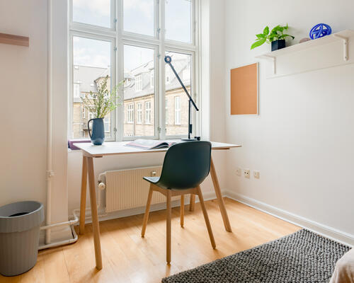 14 m2 værelse i København V