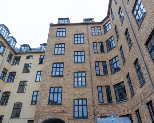 13 m2 værelse i København N