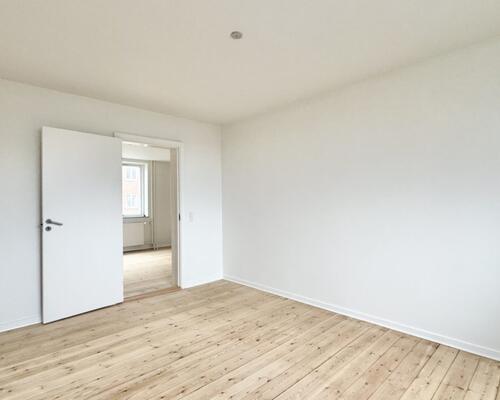 4 værelses – Palnatokesvej 29, 1. th. – Odense C