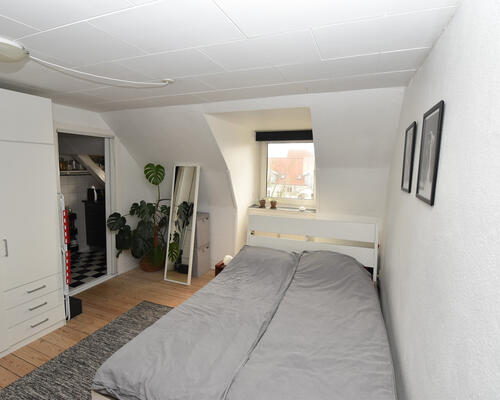 Lys lejlighed med central beliggenhed i Aalborg