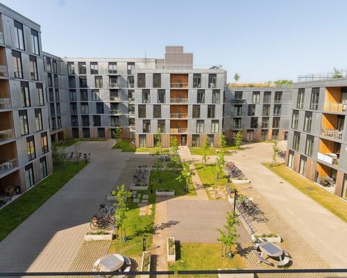 Delevenlig penthouse - to altaner