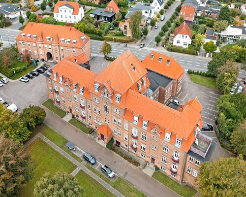 Flot og lys lejlighed på 98 m2 i Sygehuskvarteret