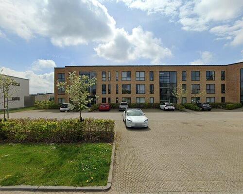 Lys og indbydende lejlighed på 112 kvm i roligt kvarter