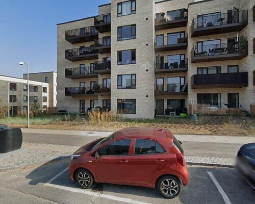 4 værelses lejlighed tæt på offentlig transport