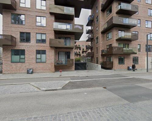 4 værelses lejlighed med to altaner