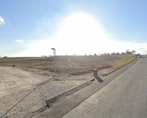 Skønt 4-værelses rækkehus på 106 m2 (93 m2 BBR) i 2-plan.