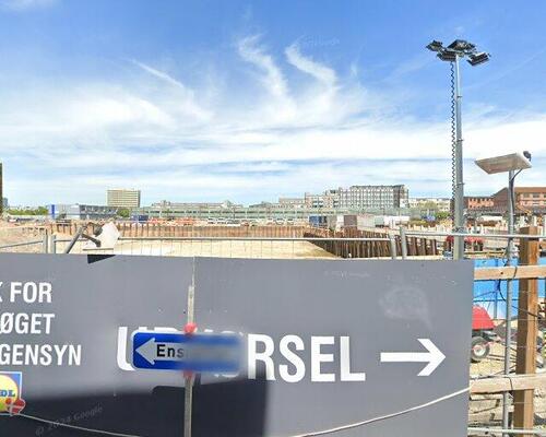 Østvendt lejlighed med udgang til altan