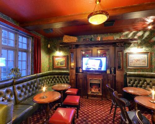 2 vær. lejl. på Badstuestræde