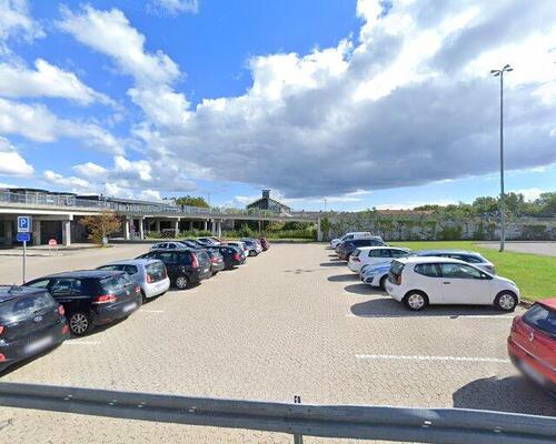 Nordvestvendt stuelejlighed med udgang til altan