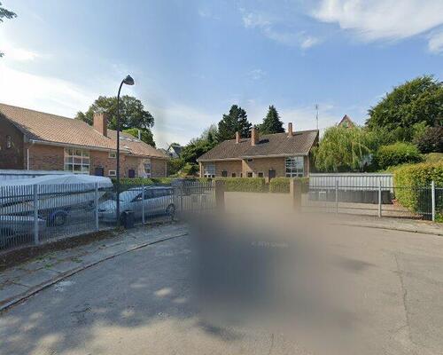 Flot dobbelthus på herlig fredelig lokation i Gentofte