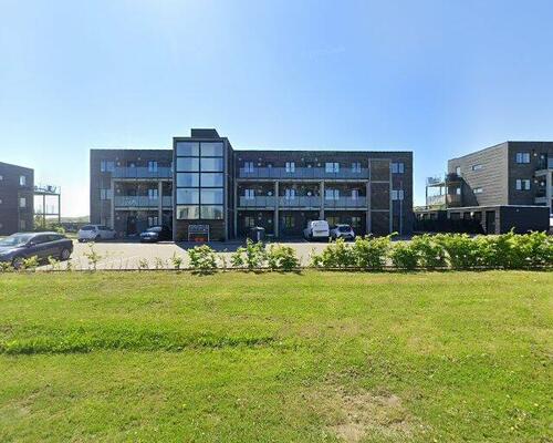 Moderne lejlighed med lys og rummelighed i Gistrup