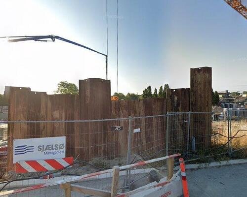 Sydøstvendt lejlighed med udgang til 2 altaner