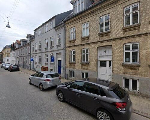 Stor 1-værelses lejlighed i Vestbyen