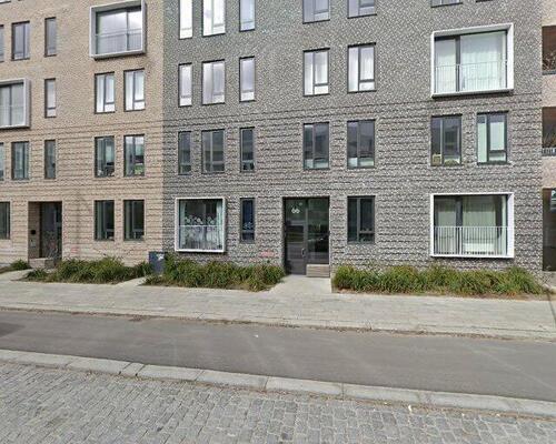 Lys 3 værelses med stor terrasse