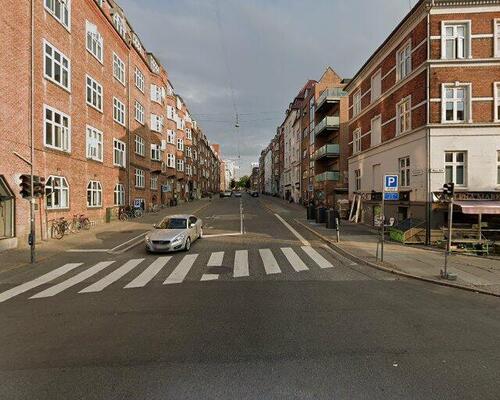 Stor 1-værelses i ø-gaderne.