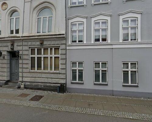 Lys og velindrettet lejlighed centralt i Horsens