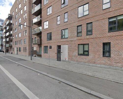 4 værelses lejlighed med vestvendt altan