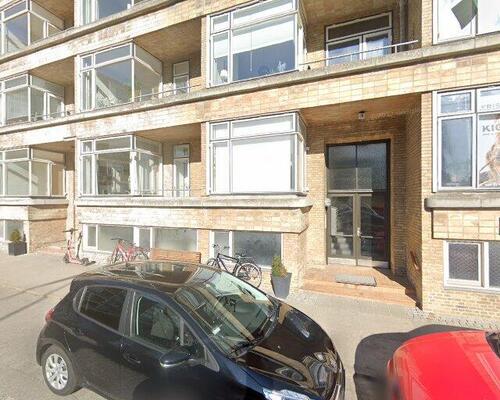 Indbydende lejlighed med altan i hjertet af Aalborg