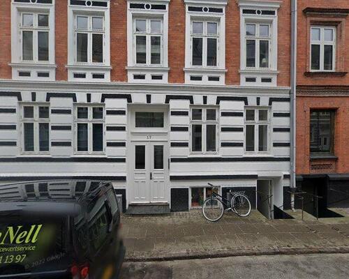 Rummelig lejlighed med moderne faciliteter i Aalborg