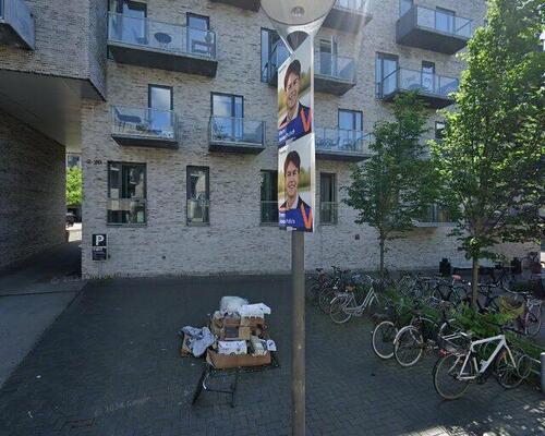 Flot 4-værelses lejlighed med altan i Bryggerhaven