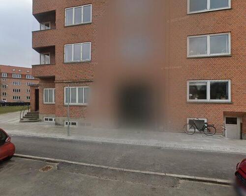 Elegant 4-værelses lejlighed på 121 m2