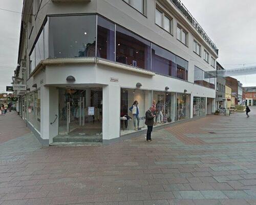 Kontorlejemål med rå og moderne æstetik