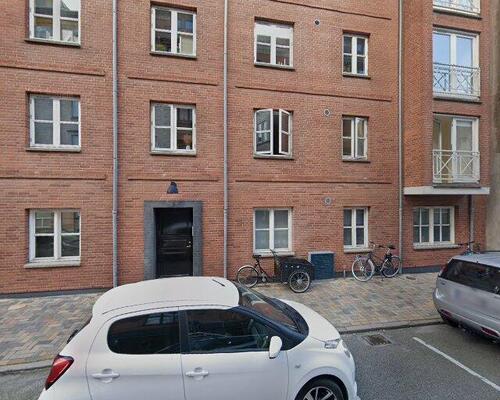 Fin 2-værelses lejlighed i Odense C - begrænset leje